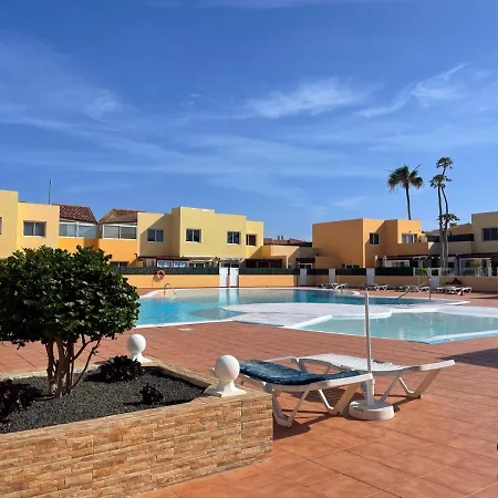 B-rent Delfines Casa Nina Apartment