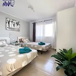 B-rent Delfines Casa Nina Appartement